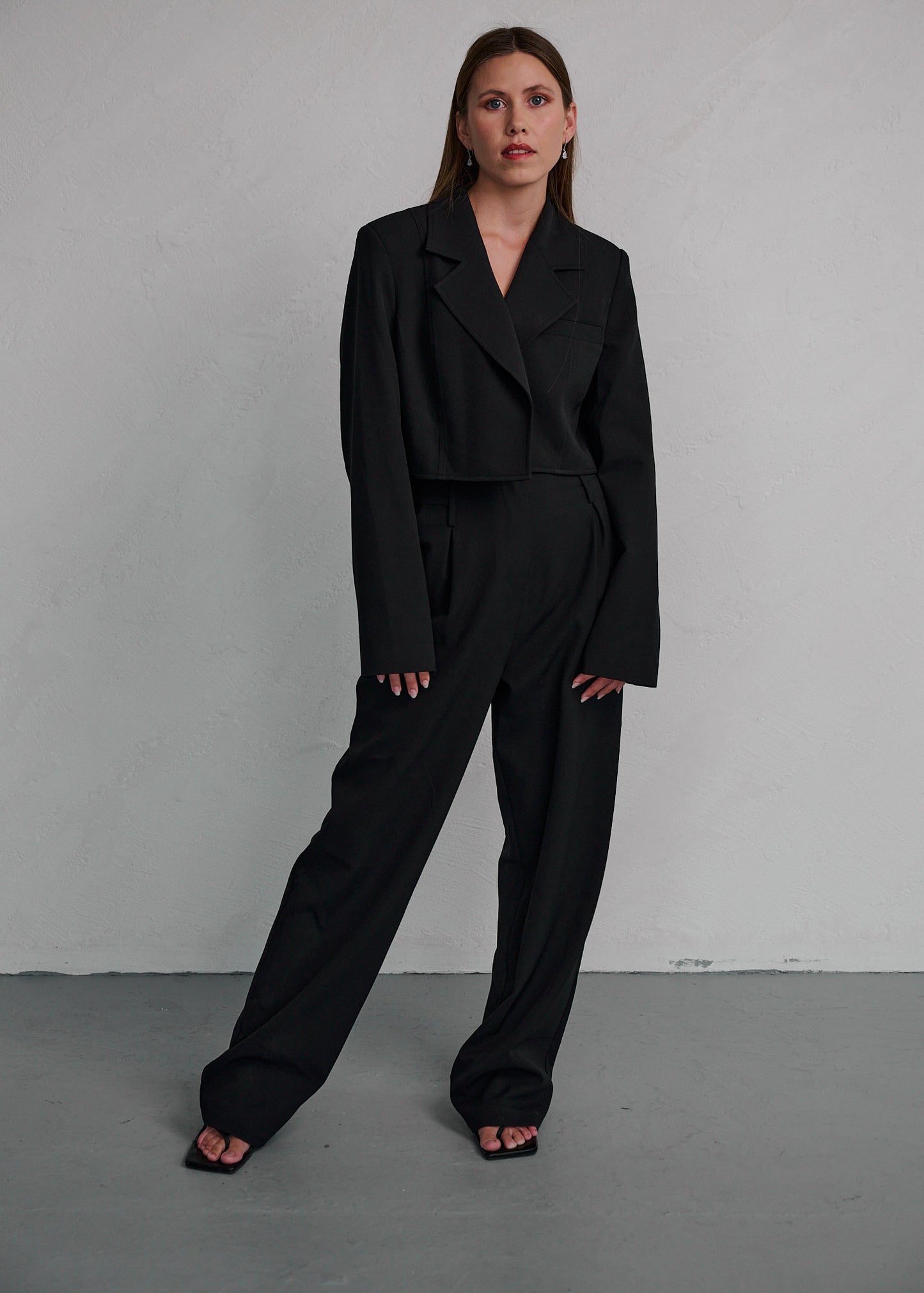 black cropped blazer
