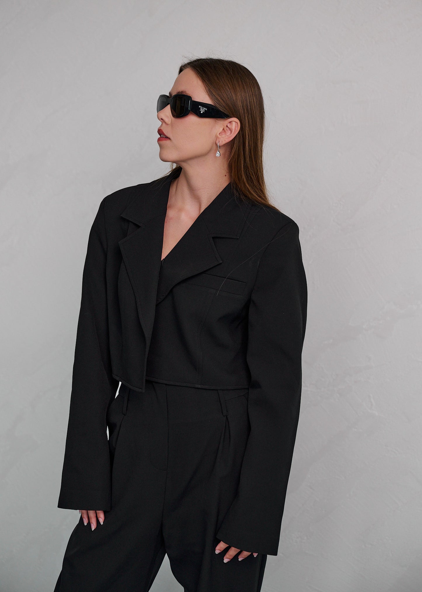 black cropped blazer