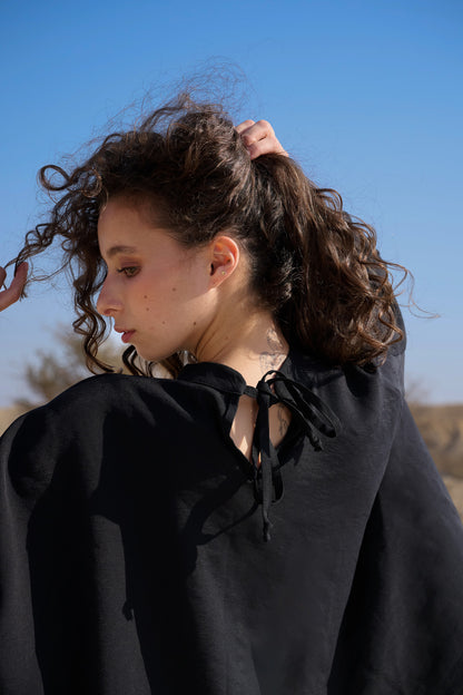 black colored kimono shirt